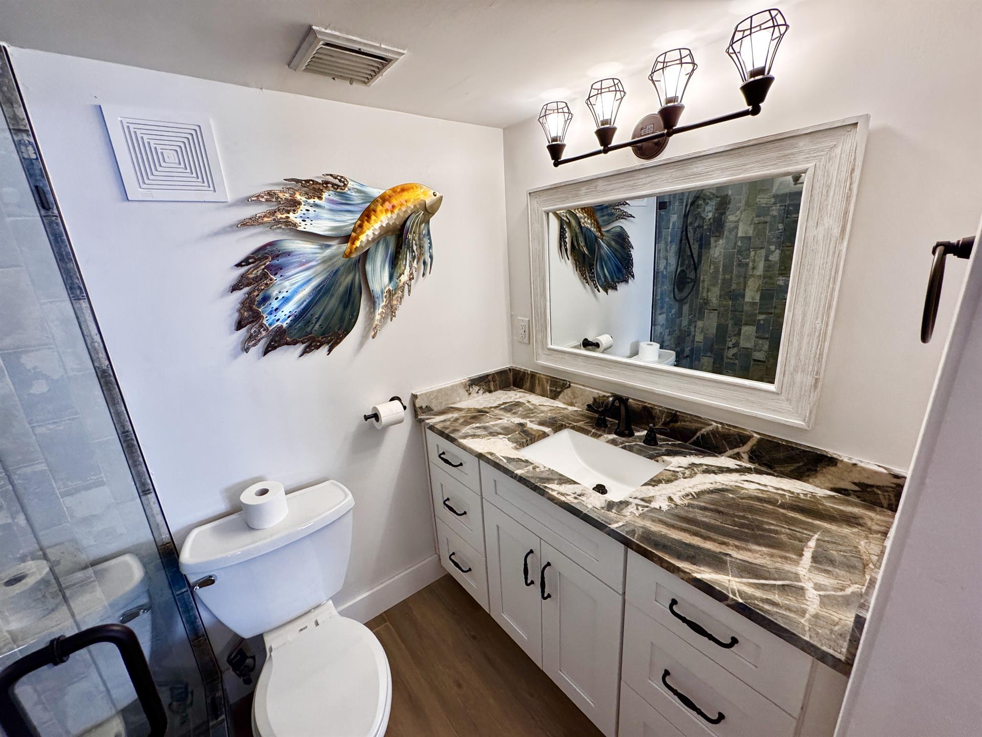 Nice extended Vanity