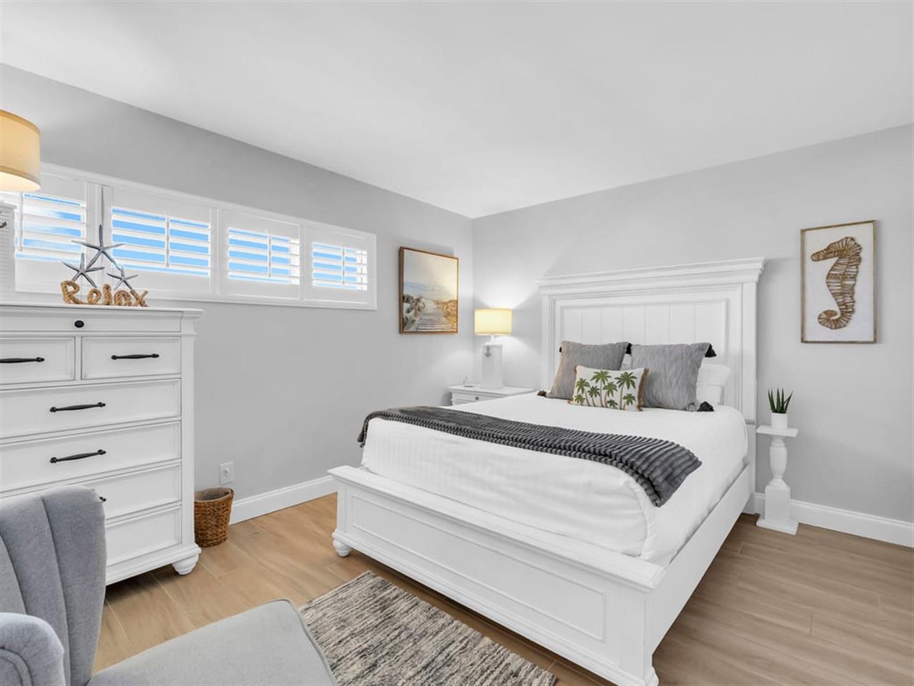 Guest Bedroom with Queen Bed