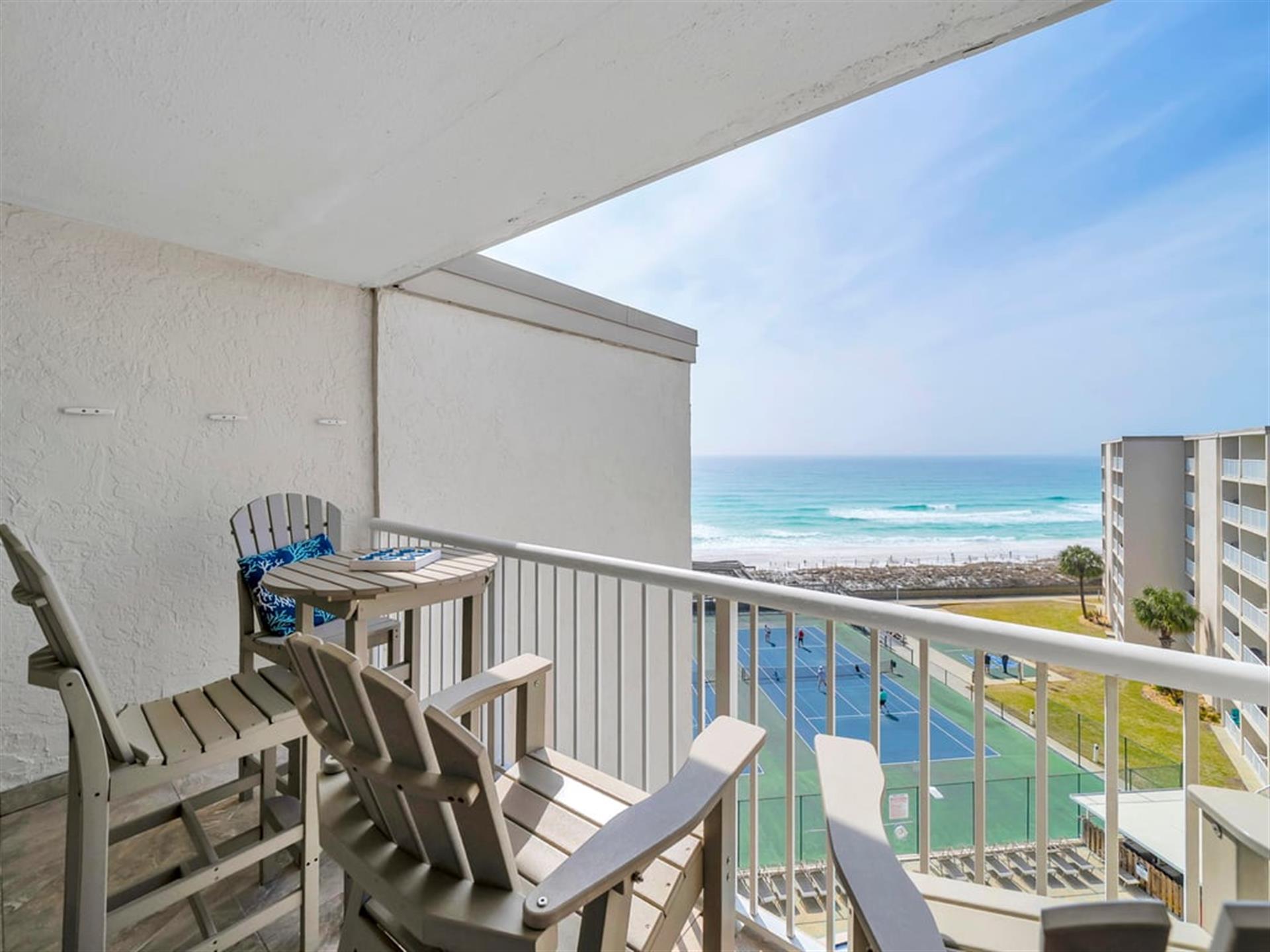 Beautiful Gulf Views from Balcony