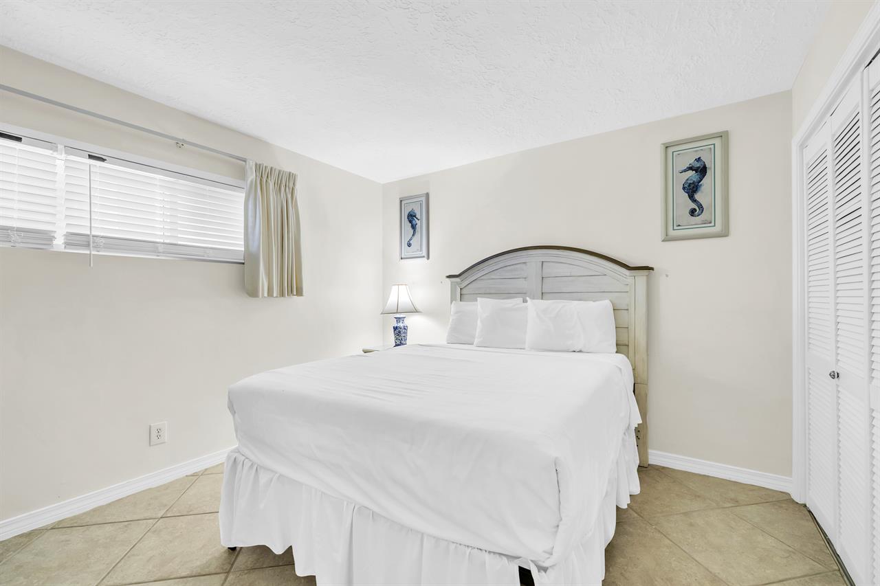 Guest Bedroom Overview