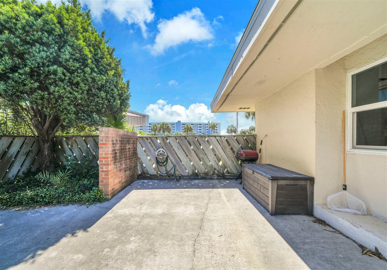 HSRC Private Patio