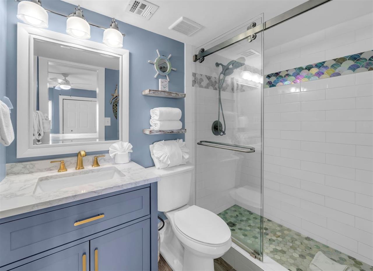 HSRC Master Bathroom With WalkIn Shower
