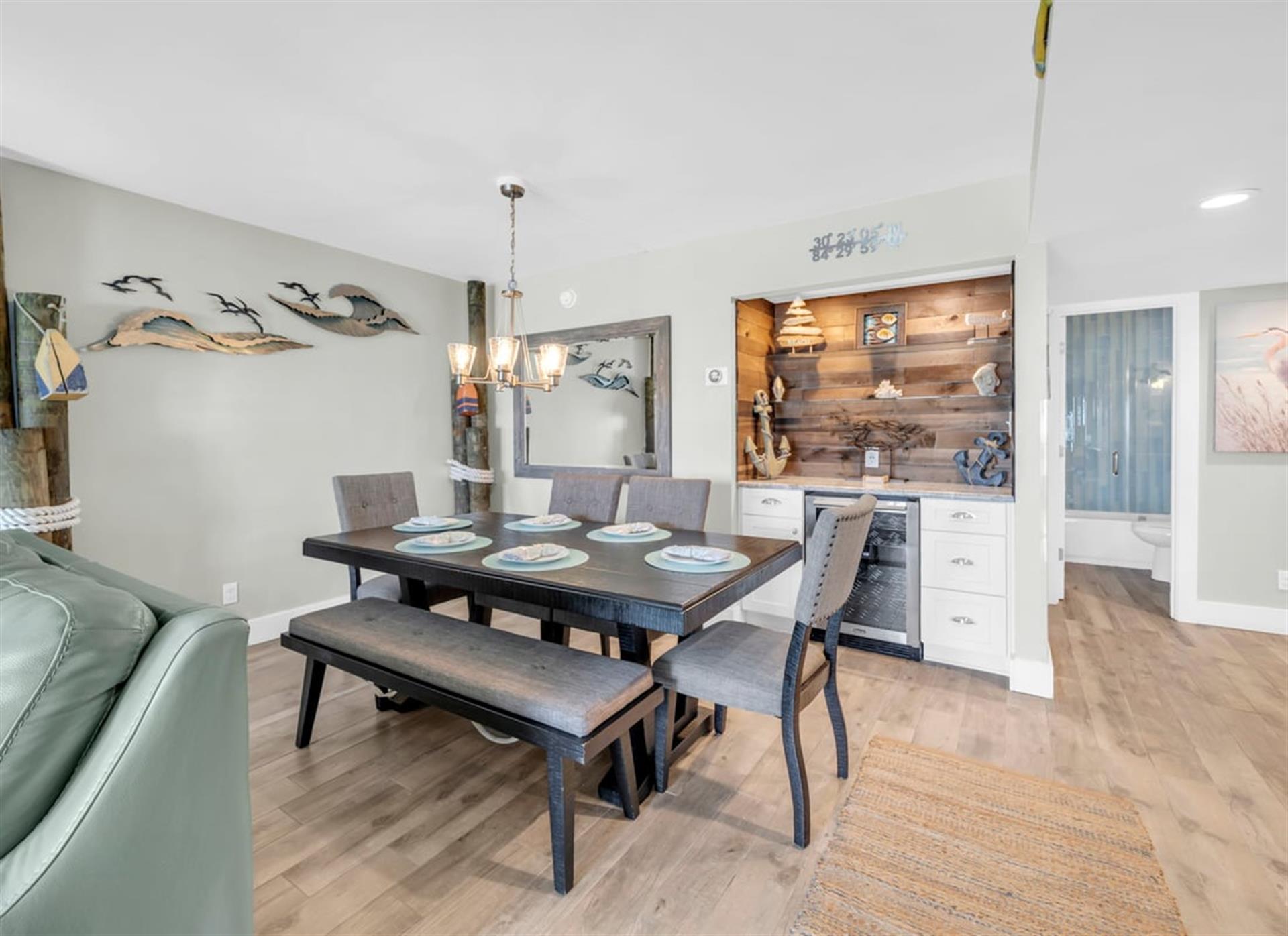 HSRC Dining Area Seating For Six