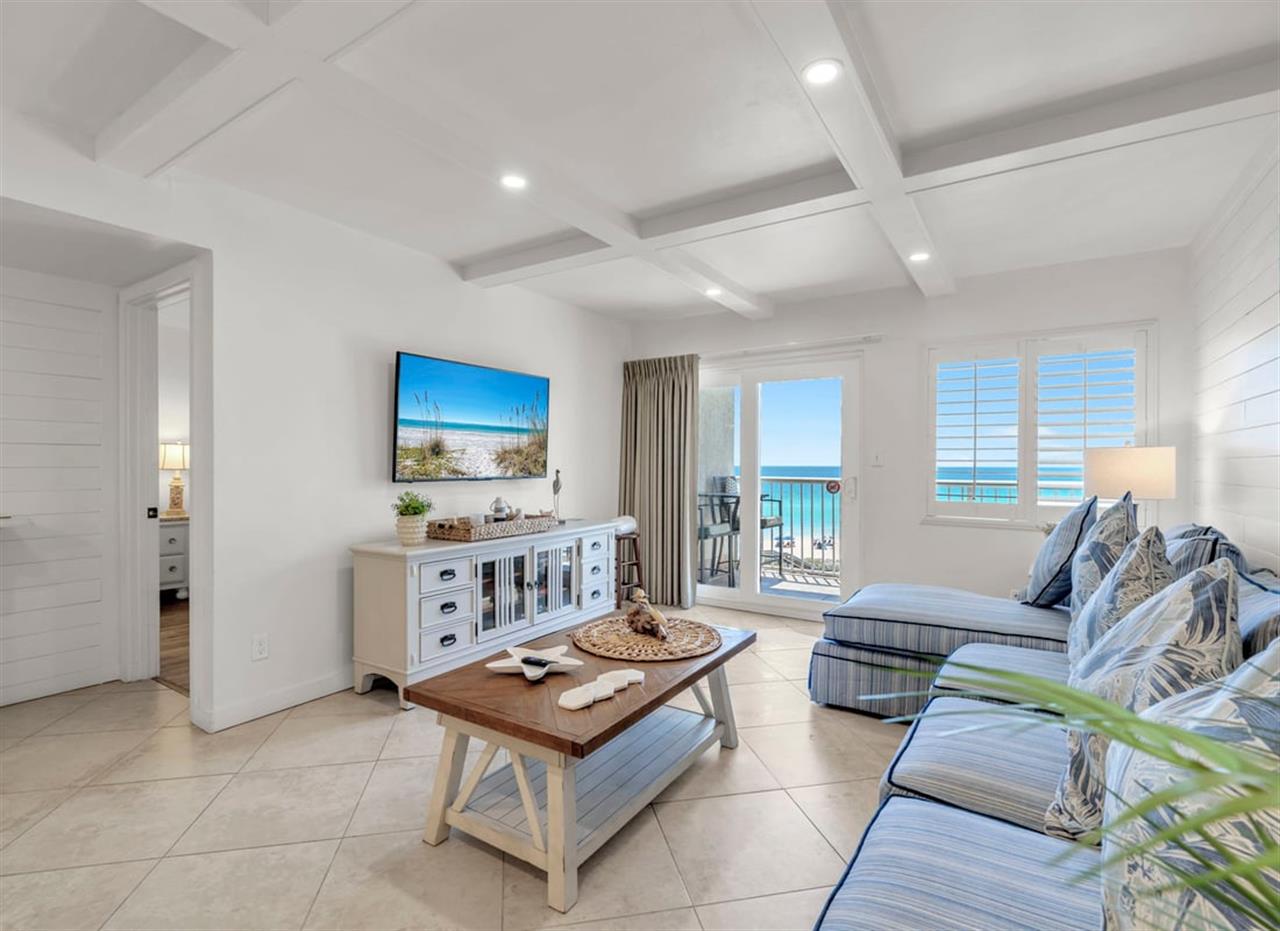 HSRC 517 Living Room with Gulf Views