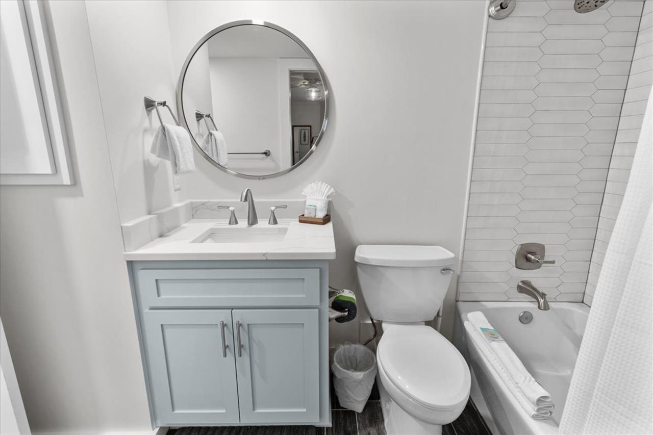 HSRC 413 Bathroom