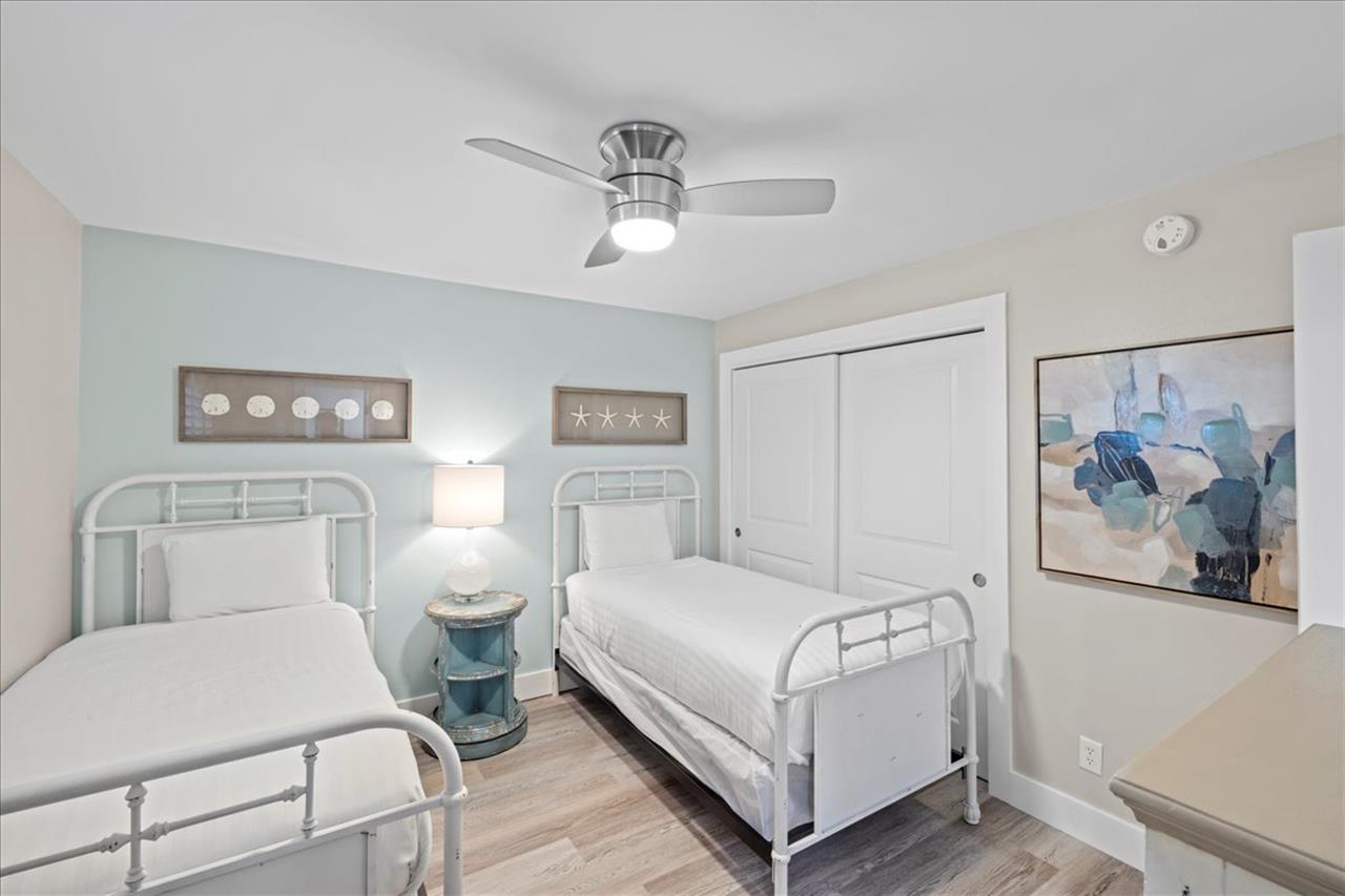 HSRC 608 Second Bedroom With Twin Beds