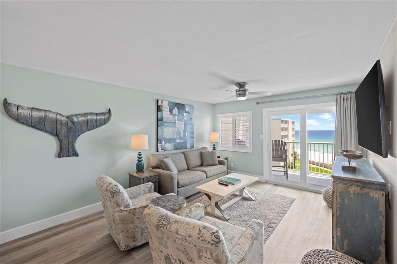 HSRC Living Area With Gulf View