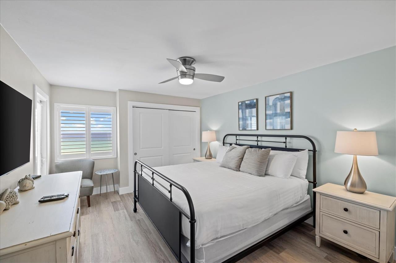 HSRC 608 Master Bedroom With King Bed And Gulf View