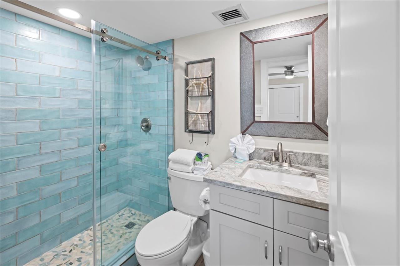 HSRC 608 Master Bathroom With WalkIn Shower