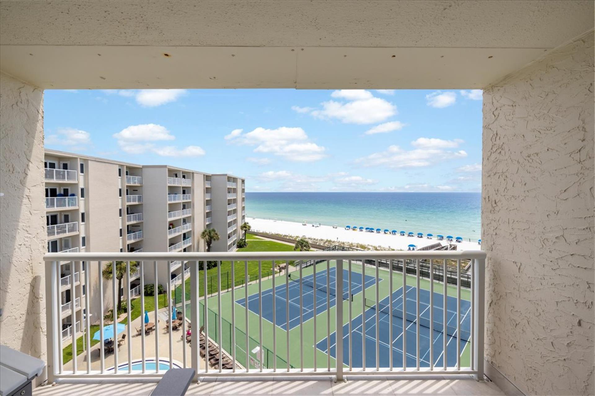 HSRC 608 Private Balcony With Gulf View