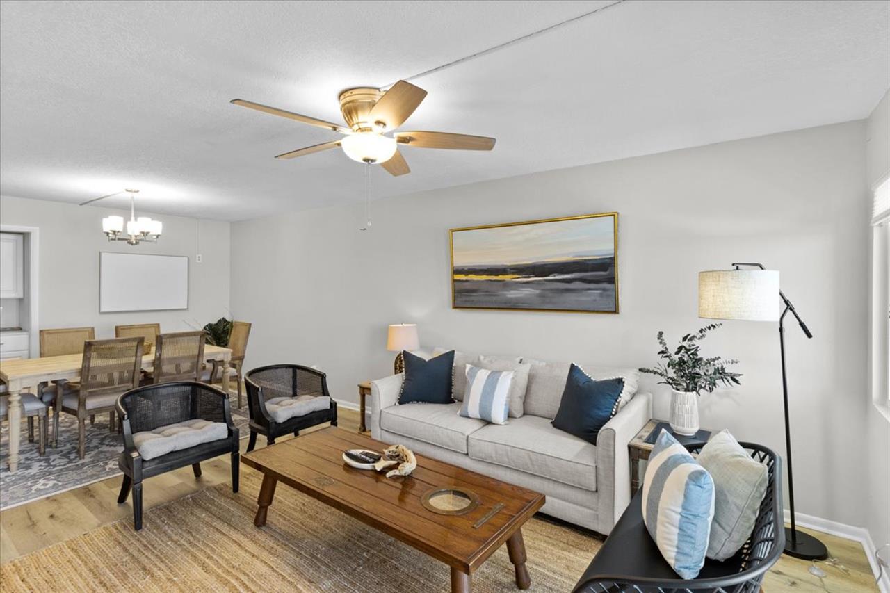 HSRC 611 Living Area