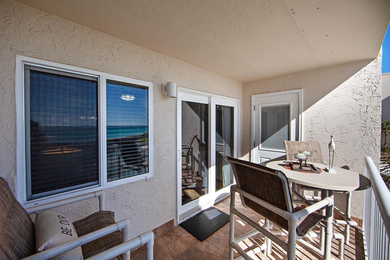 HSRC 304 Priviate Balcony