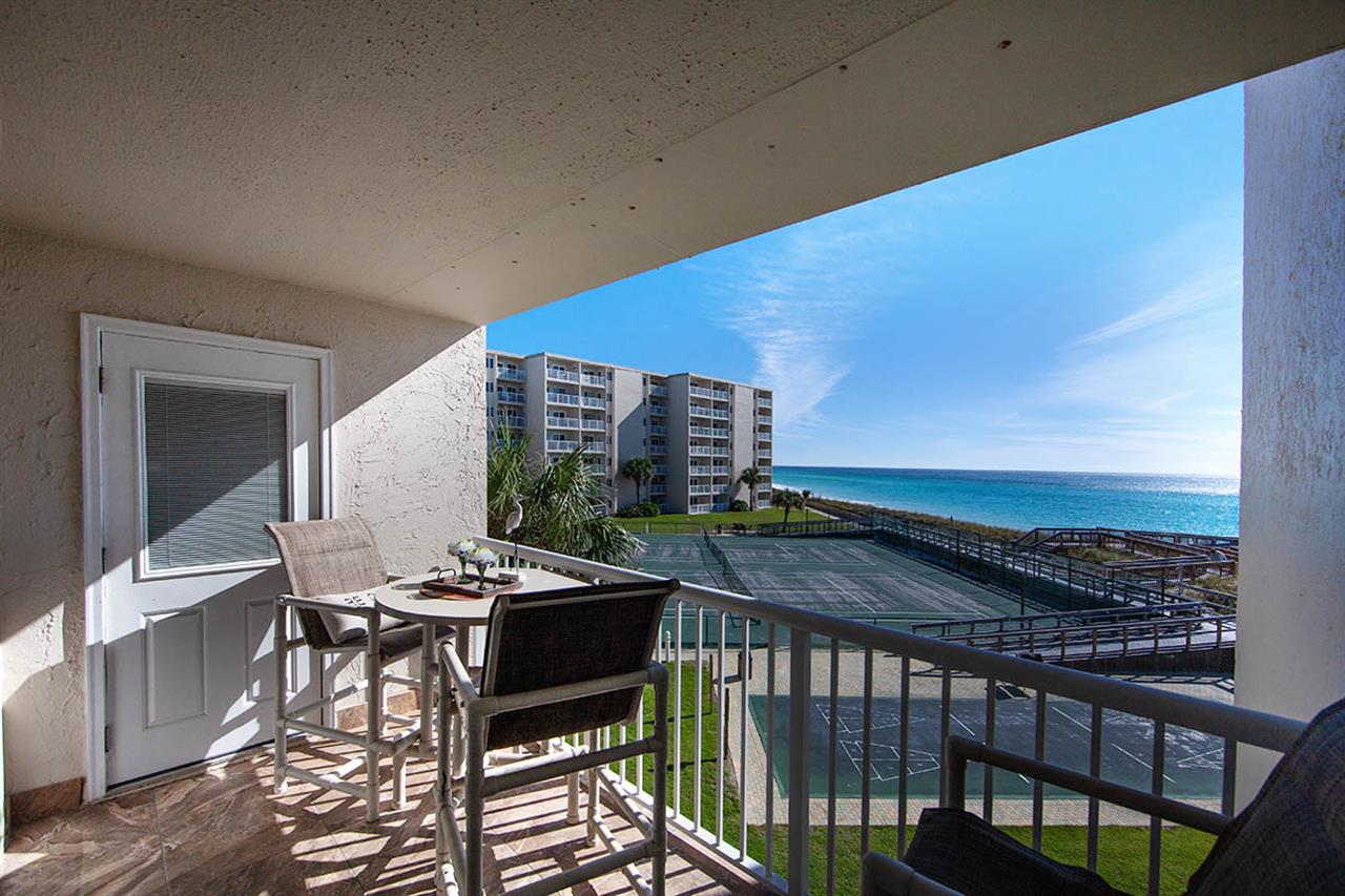 HSRC 304 Priviate Balcony With Gulf View