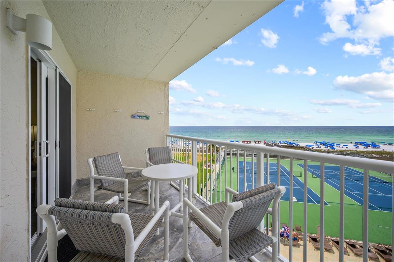 HSRC 416 Balcony View