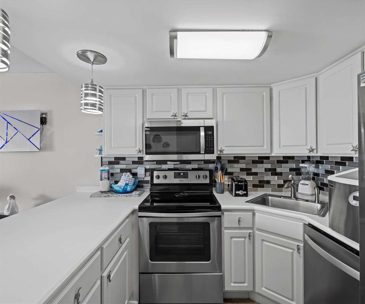 HSRC 619 Kitchen