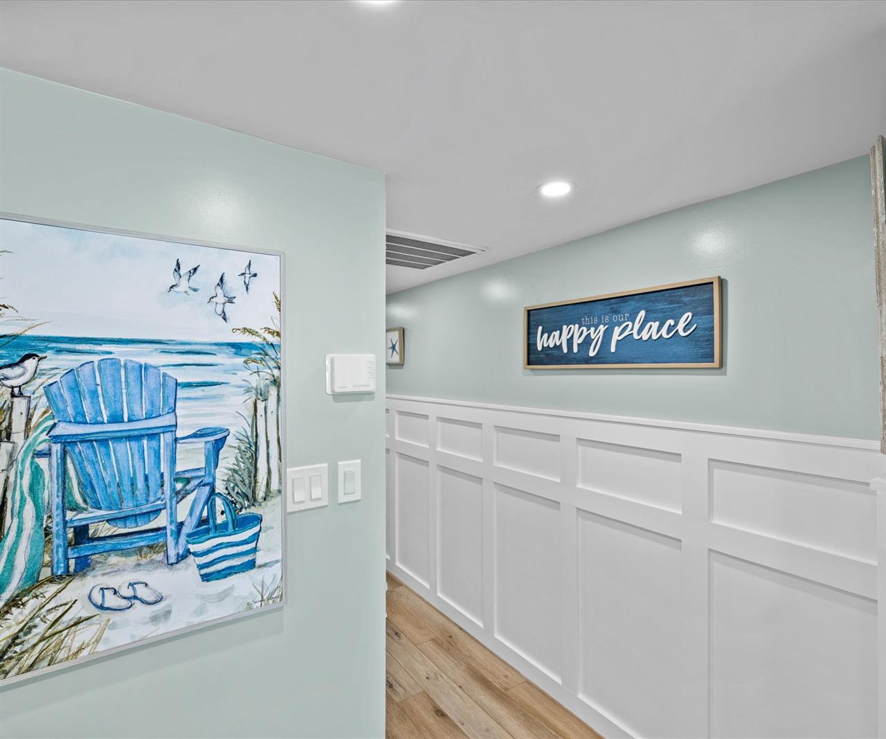 HSRC 422 Entryway from kitchen
