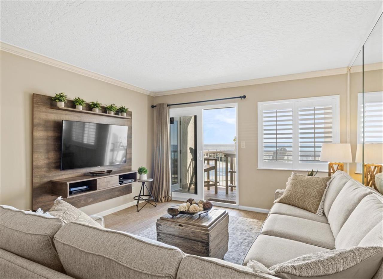 HSRC 204 Living Area