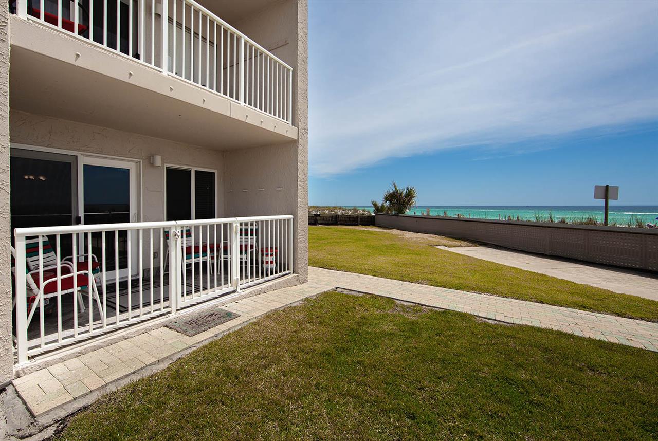 HSRC 122 Private Walkout Balcony
