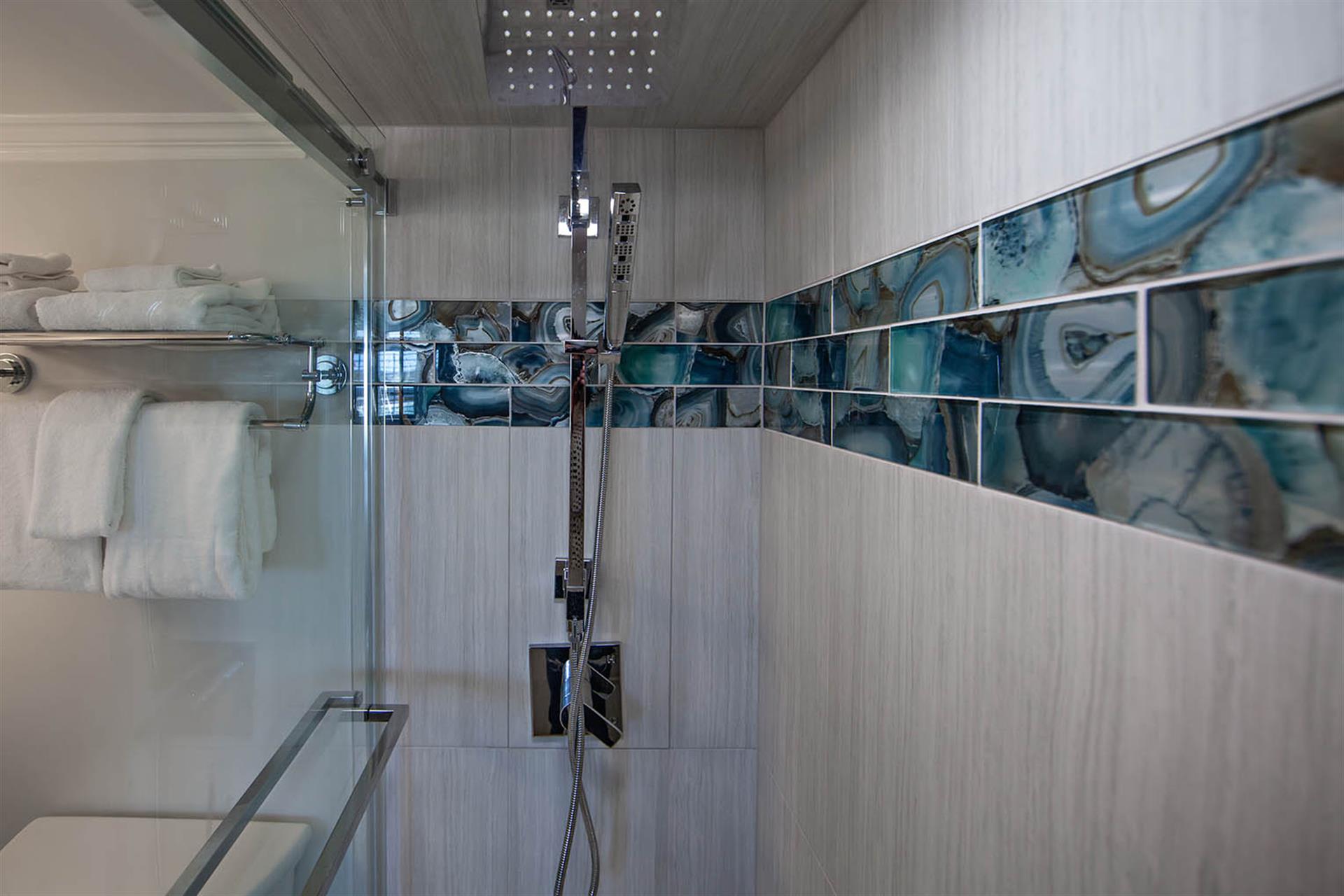 HSRC 104 Master Bathroom WalkIn Shower