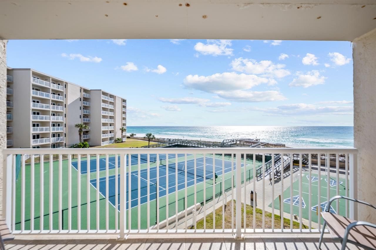 HSRC 306 Private Balcony