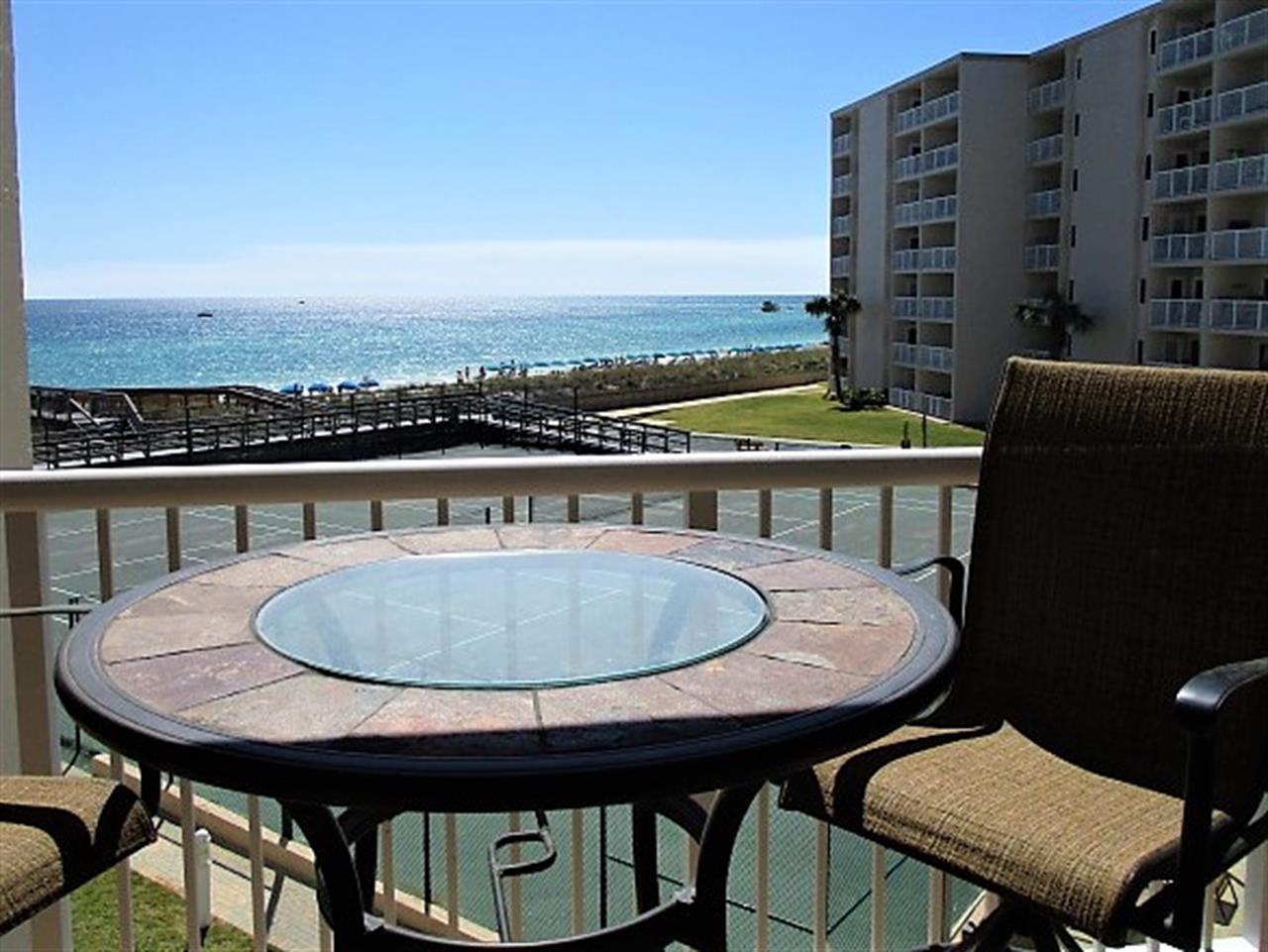 HSRC 318 Private Balcony
