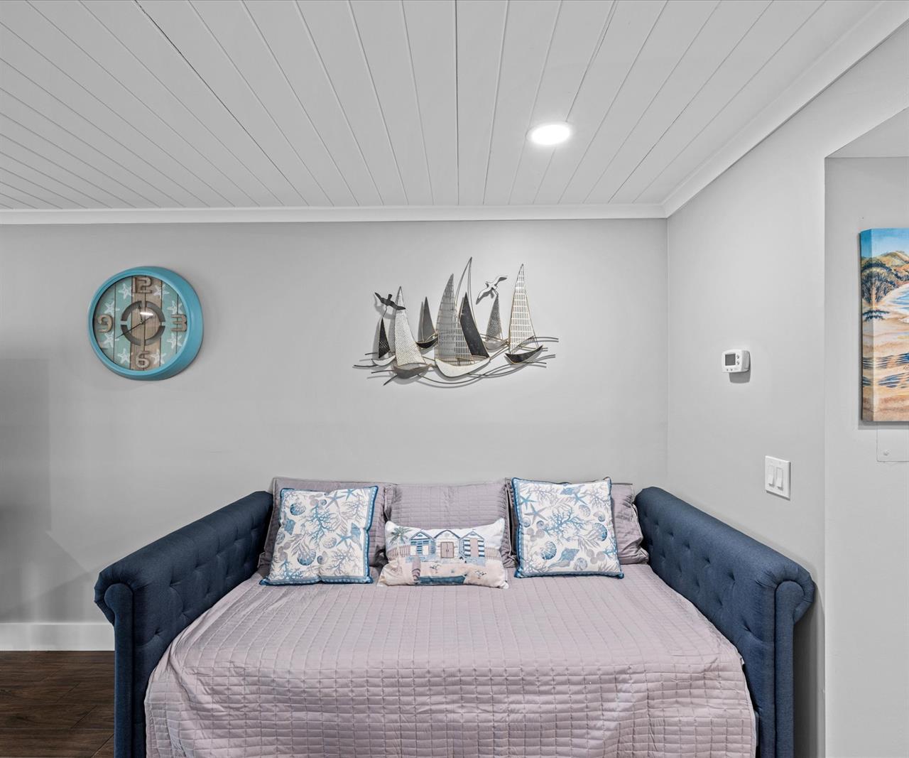 HSRC 109 Trundle Daybed