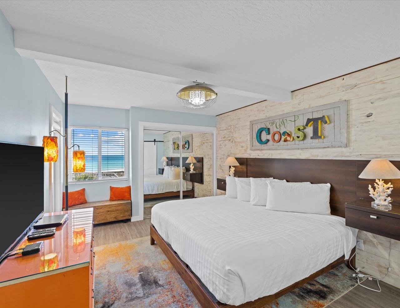 HSRC 321 Master Bedroom With King Bed And Gulf View