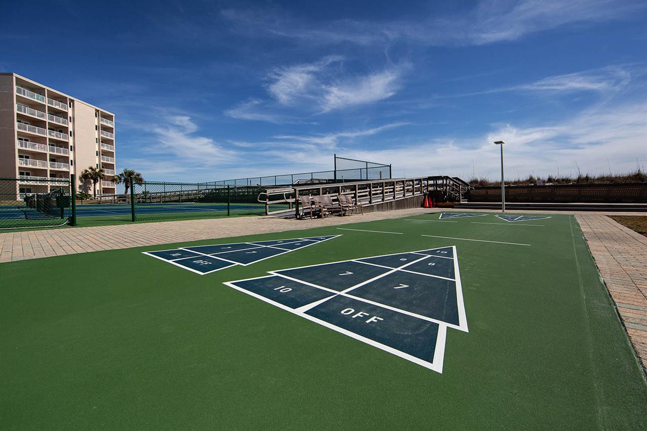 HSRC 715 Shuffleboard Courts