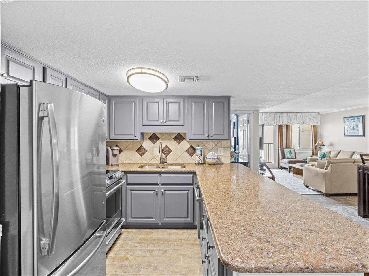 HSRC 504 Kitchen With Stainless Steel Appliances