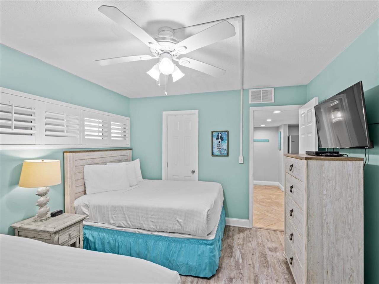HSRC 617 Second Bedroom With Full Beds