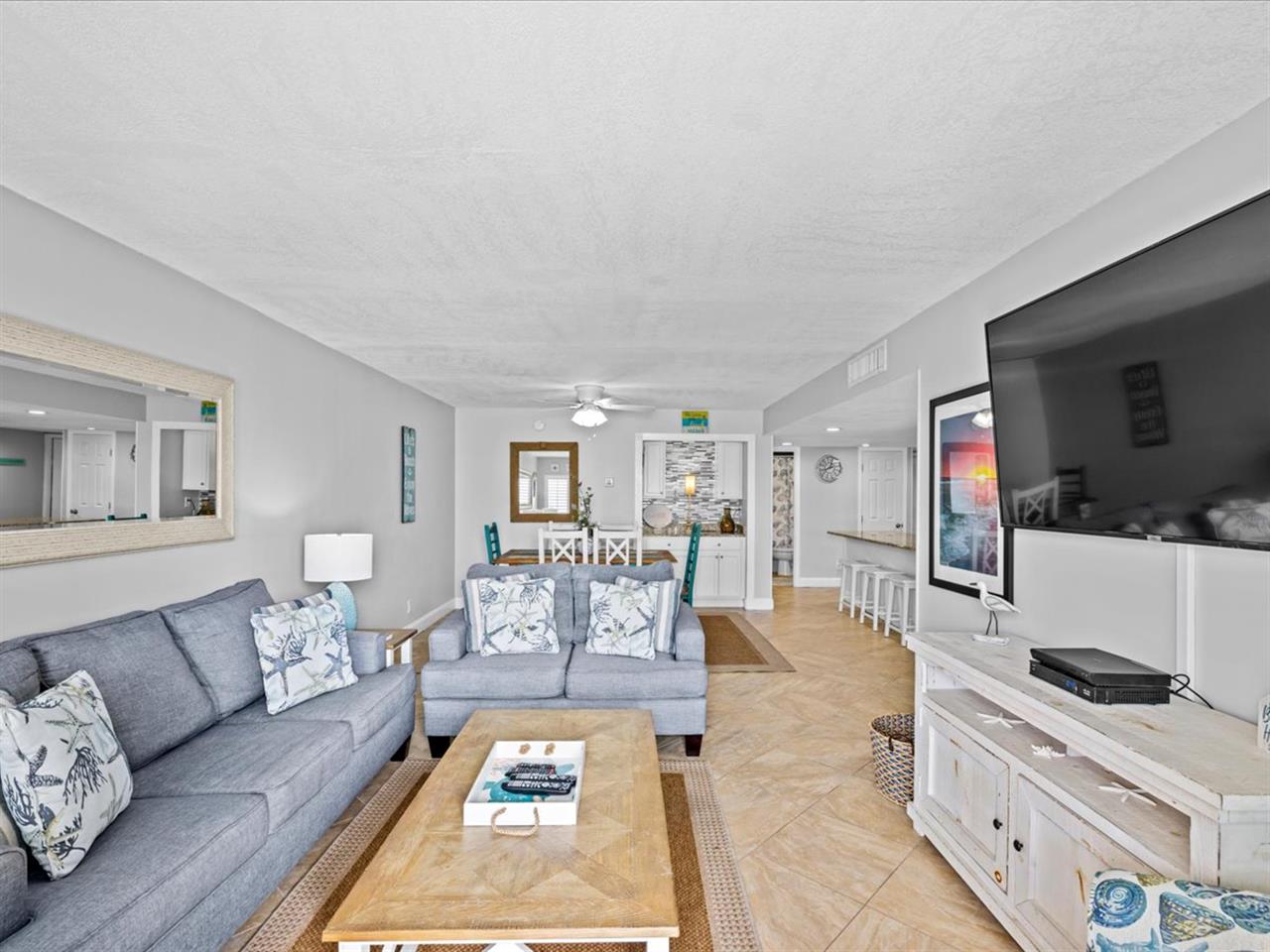 HSRC 617 Living Area
