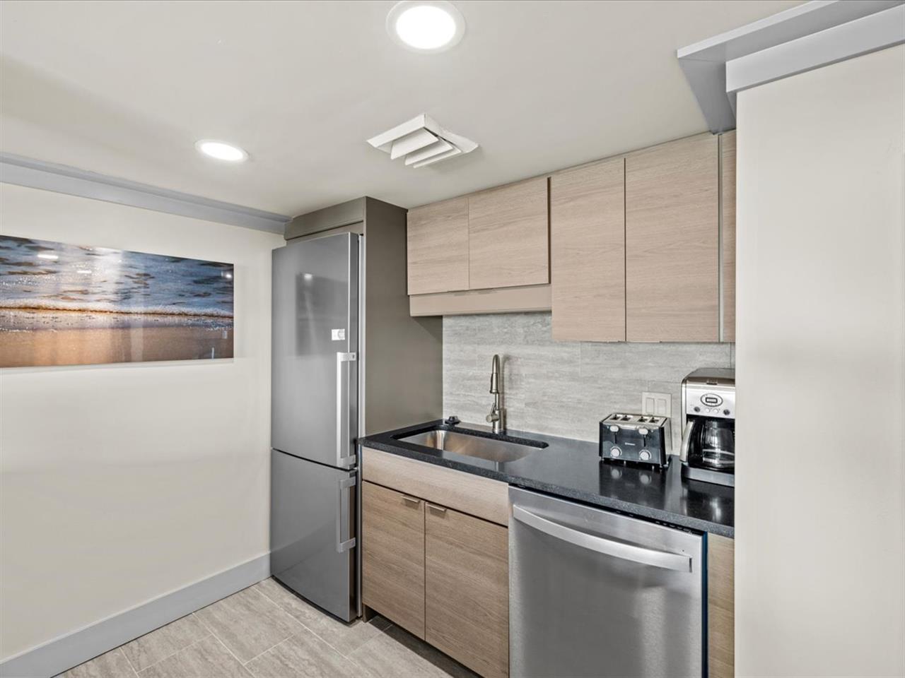 HSRC 120 Kitchen
