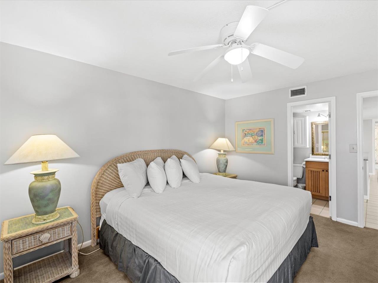 HSRC 308 Master Bedroom With King Bed And En Suite