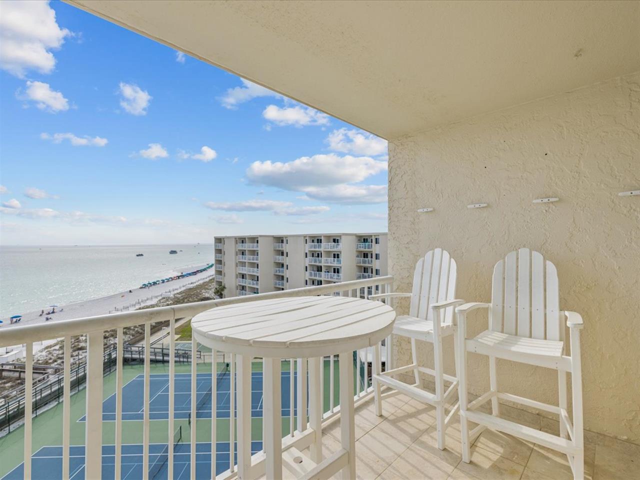 HSRC 720 Private Balcony With Gulf View