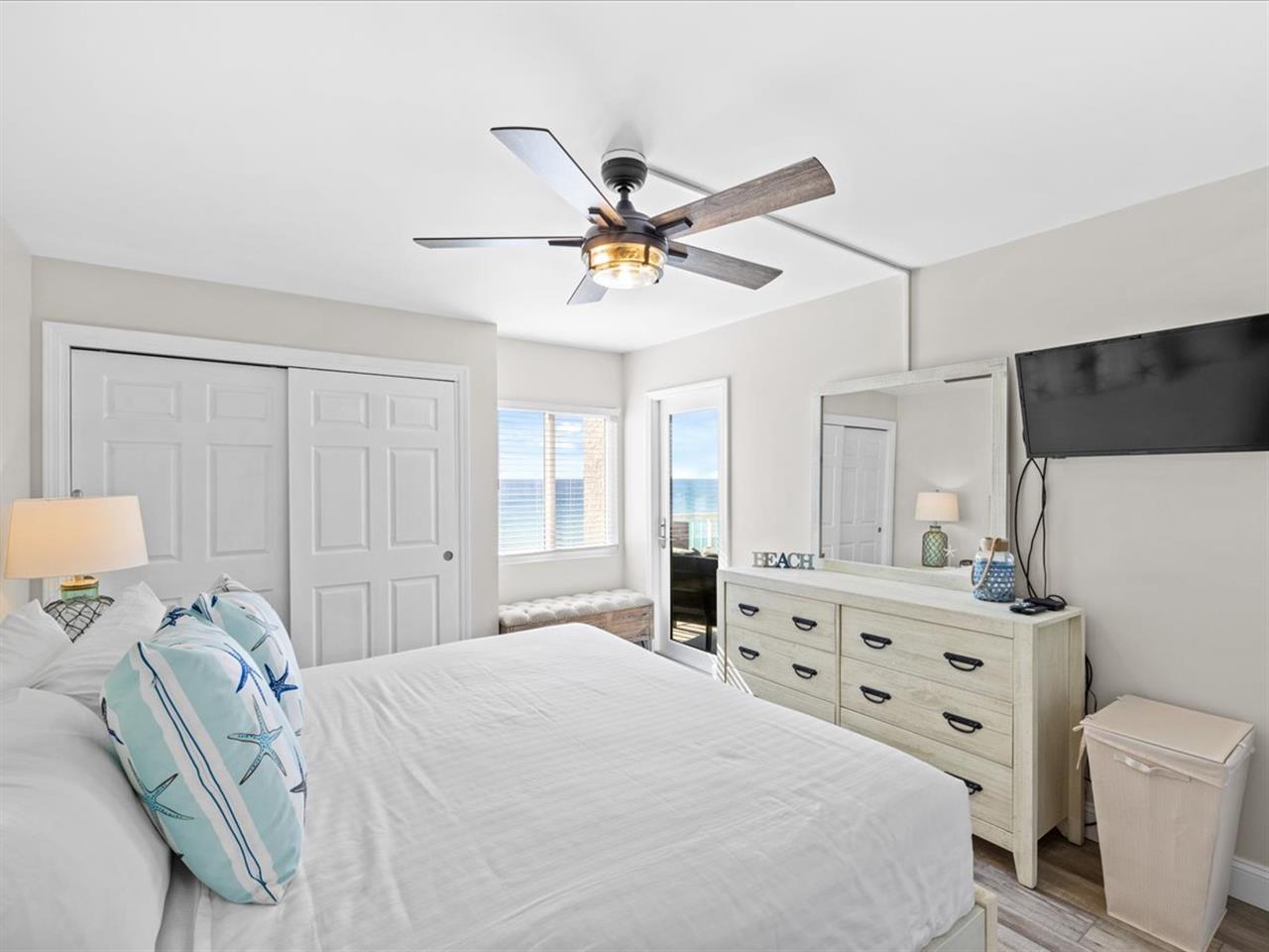 HSRC 501 Master Bedroom With Balcony Access