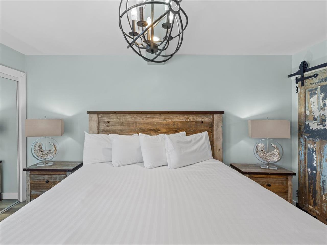 HSRC 618 Master Bedroom With King Bed