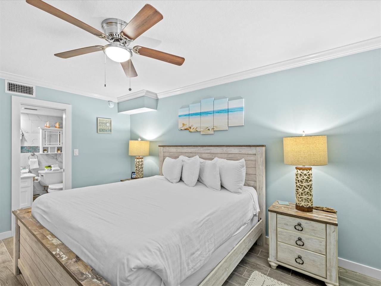 HSRC 722 Bedroom With King Bed
