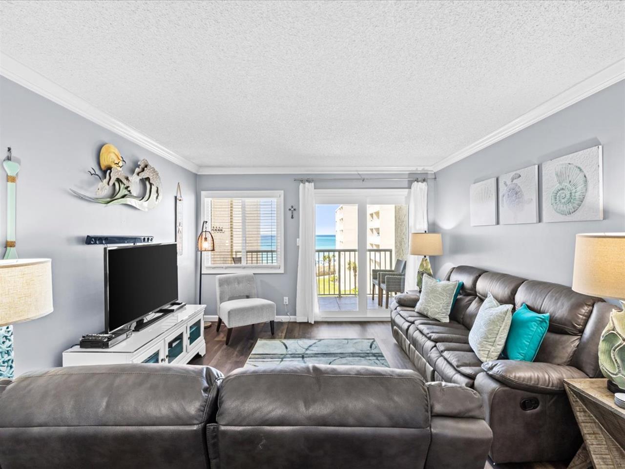 HSRC 515 Living Area With Gulf View