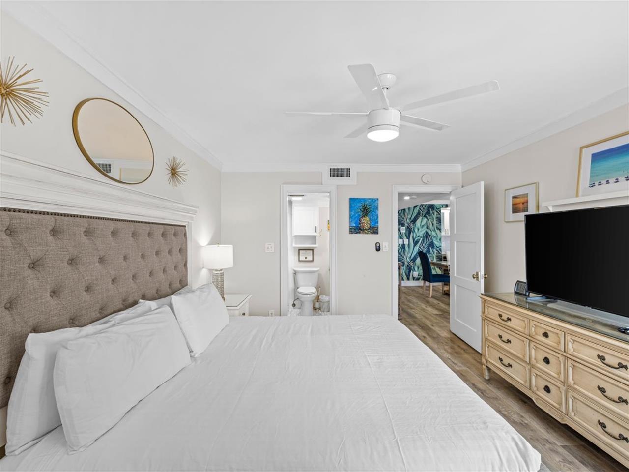 Master Bedroom With King Bed