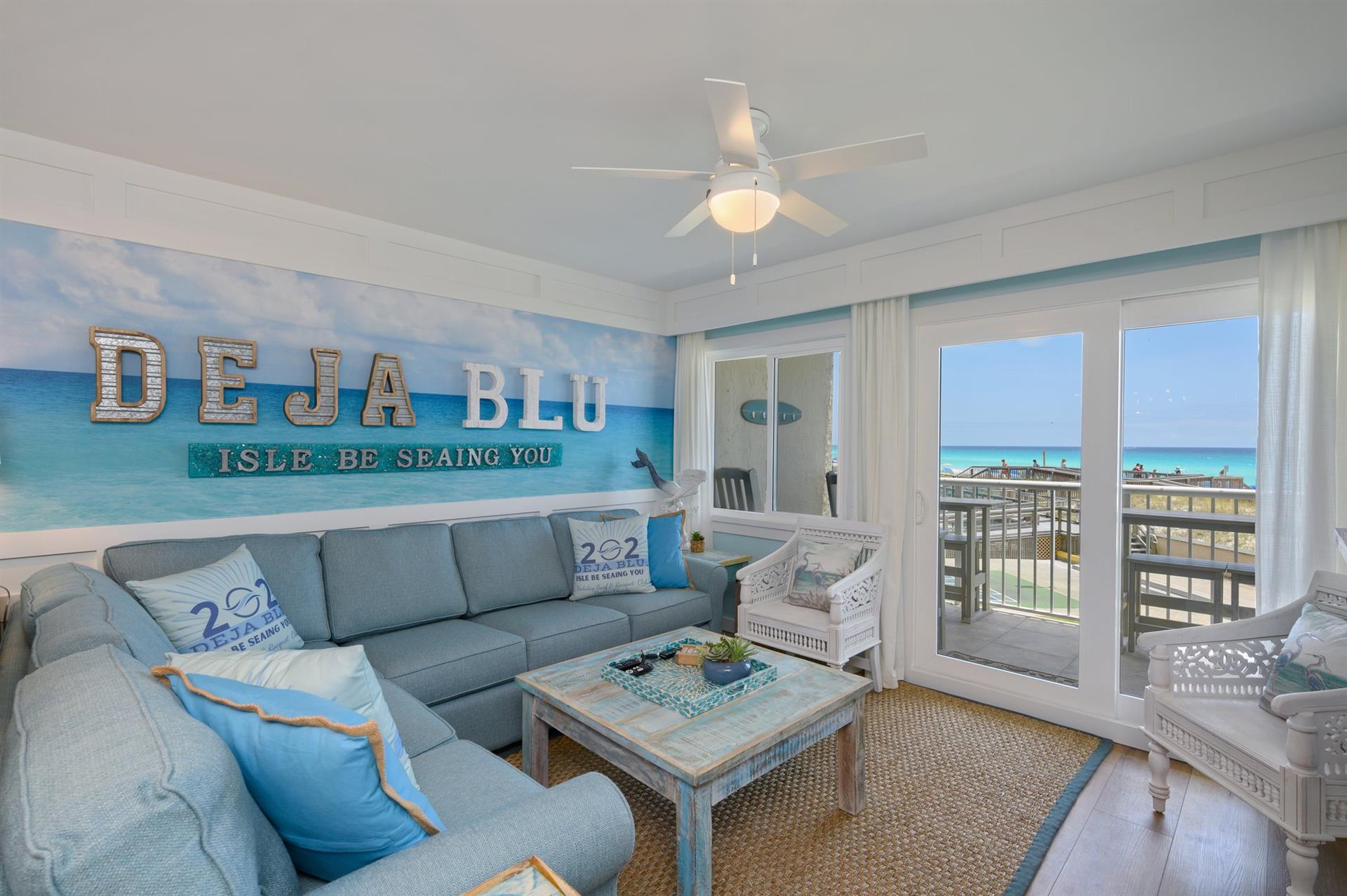 Deja Blu  Living Area