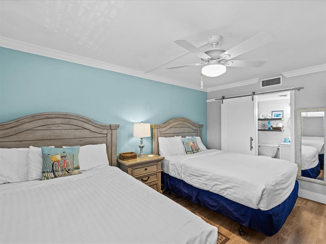 HSRC 209 Bedroom With Two Queen Beds And En Sutie