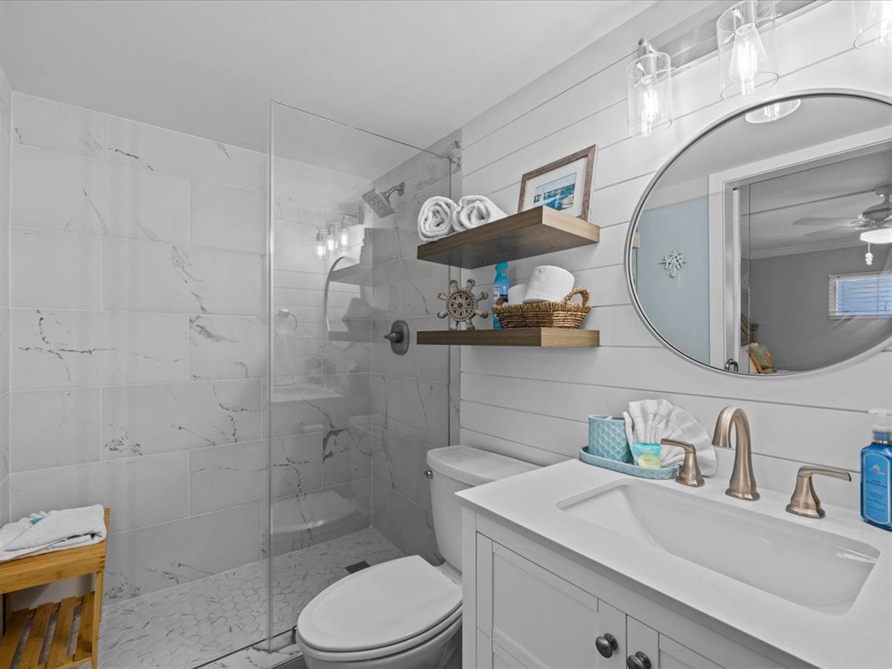 HSRC 209 Bathroom With WalkIn Shower