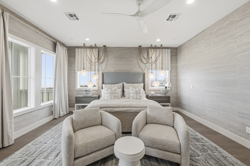 Cinnamon Shore interior