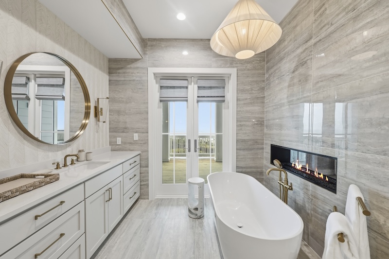 Cinnamon Shore interior