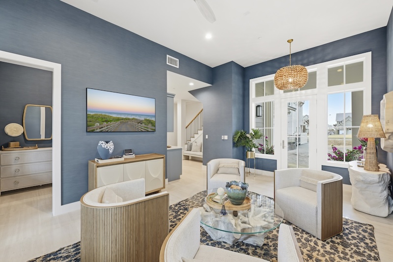 Cinnamon Shore interior