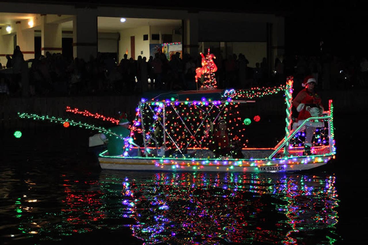 53380eventsportaransastexaslightedboatparadechristmaswatermarinasantamusiccarolsholiday_7190A7135