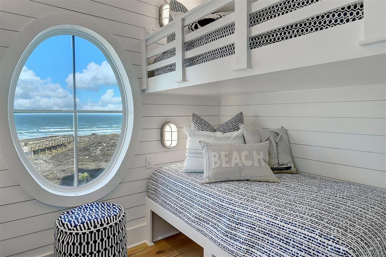 Thelighthouse_Bunkroom3