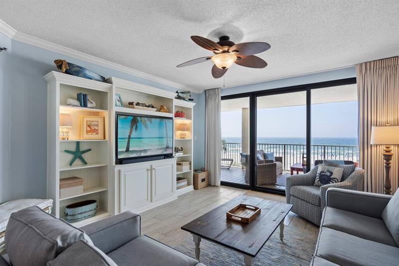 Pelican Pointe Condos Liquid Life Vacation Rentals