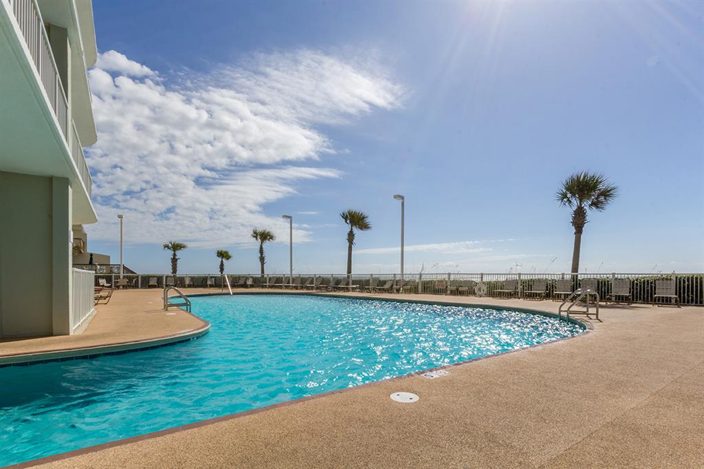 Tradewinds Condo Rentals - Liquid Life Vacation Rentals