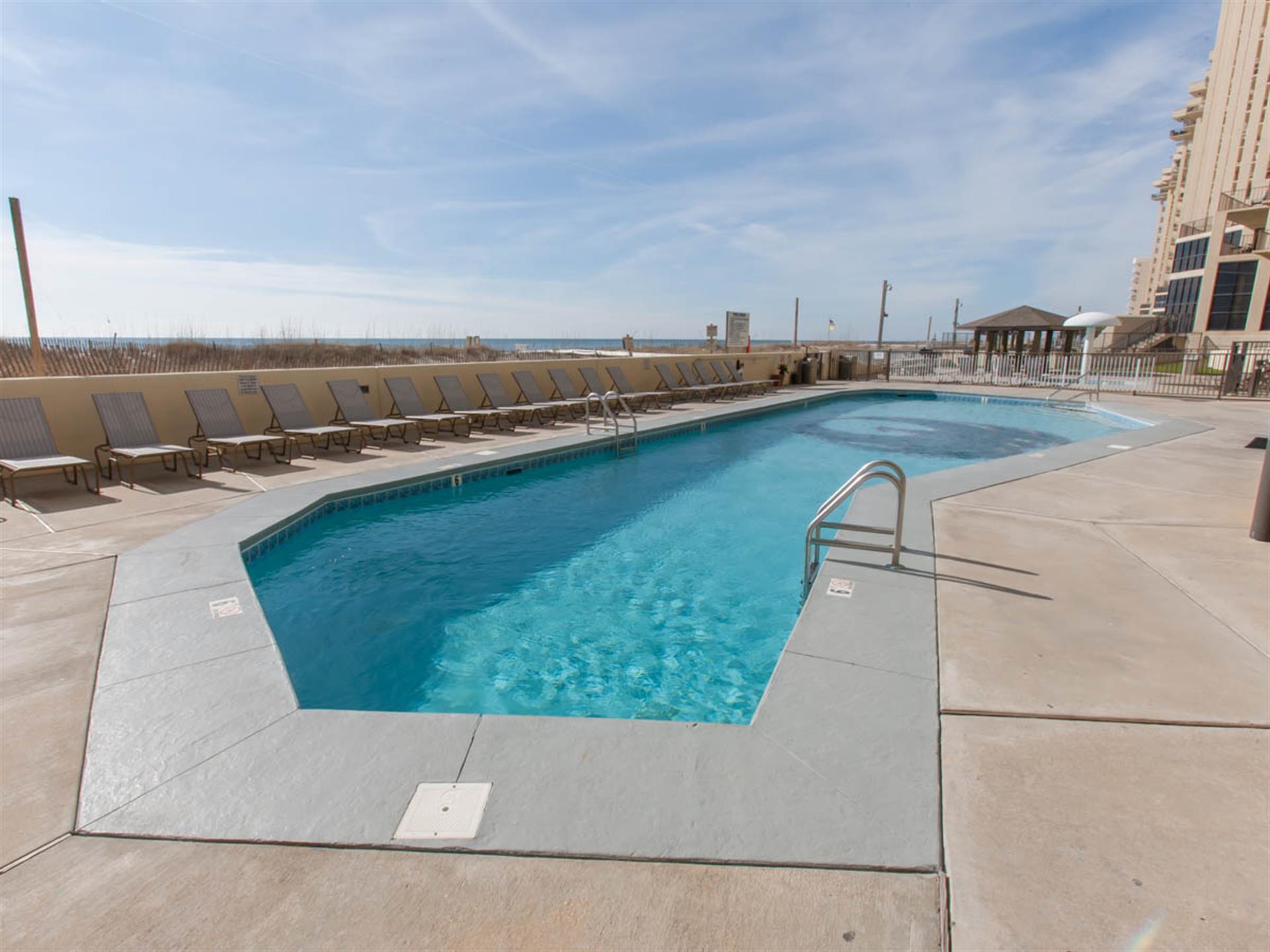 Phoenix IV Condos Liquid Life Vacation Rentals